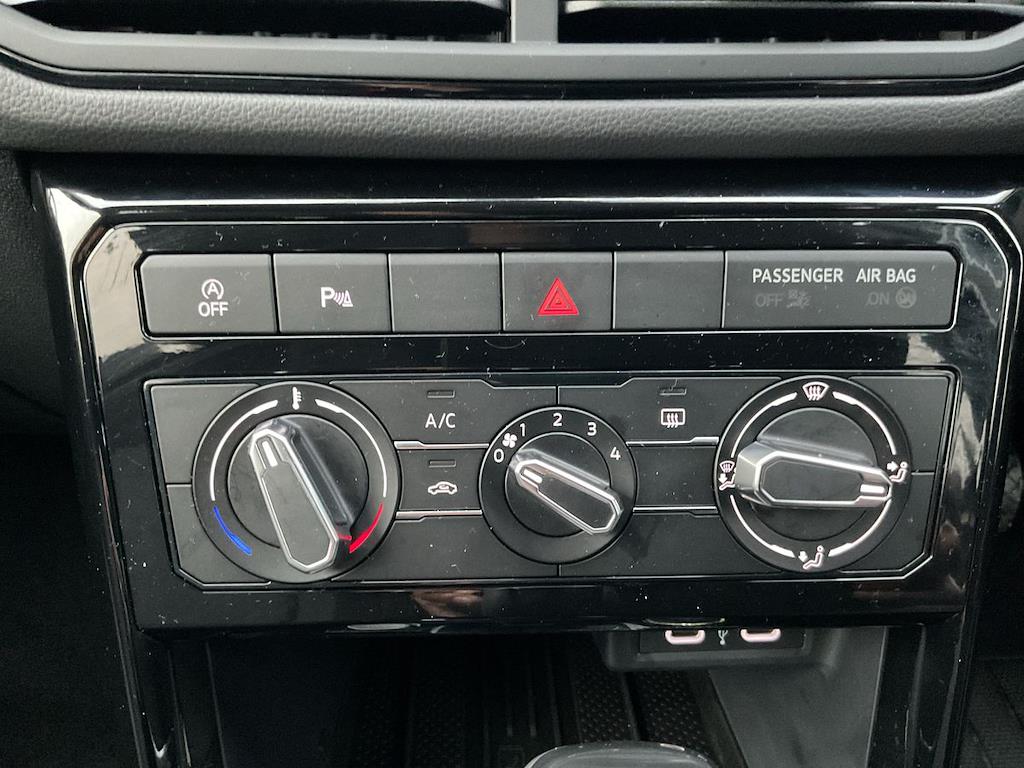 Used Volkswagen T-Cross 2025 for sale - 76924631: Photo 12