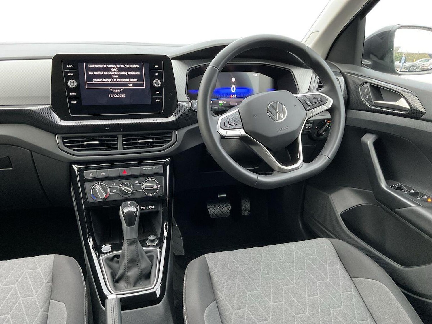 Used Volkswagen T-Cross 2025 for sale - 76924631: Photo 9