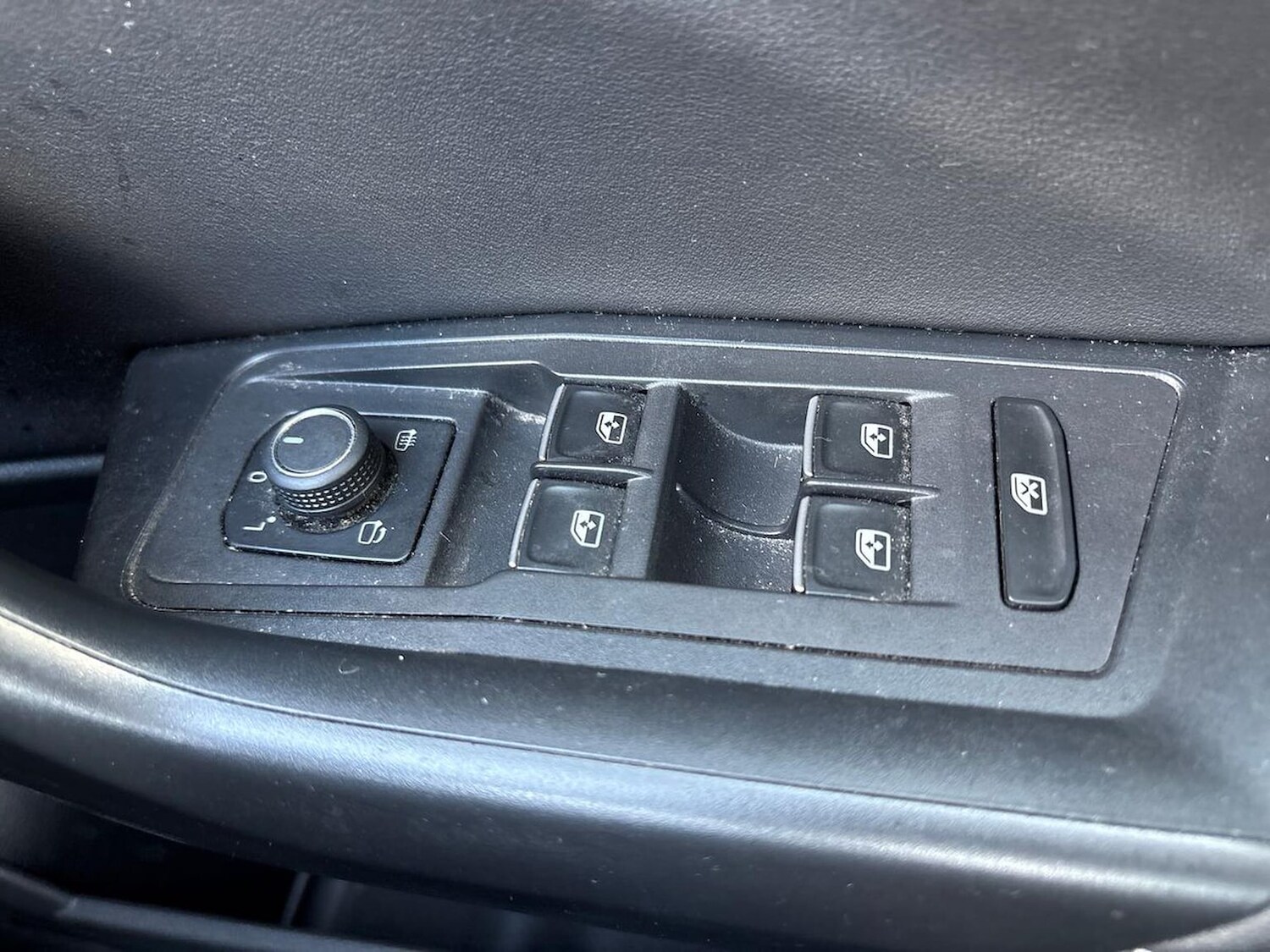 Used Volkswagen T-Roc 2022 for sale - 78194400: Photo 21