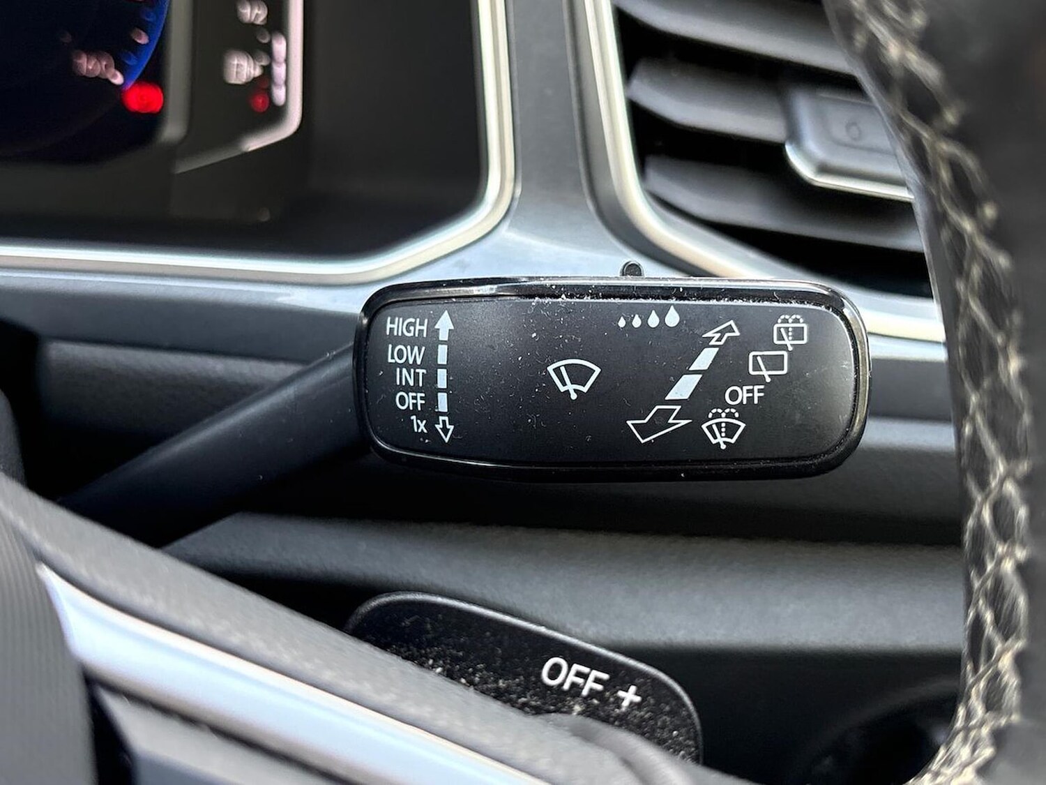 Used Volkswagen T-Roc 2022 for sale - 78194400: Photo 26