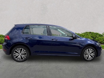 Used Volkswagen Golf 2018 for sale - 78820861: Photo