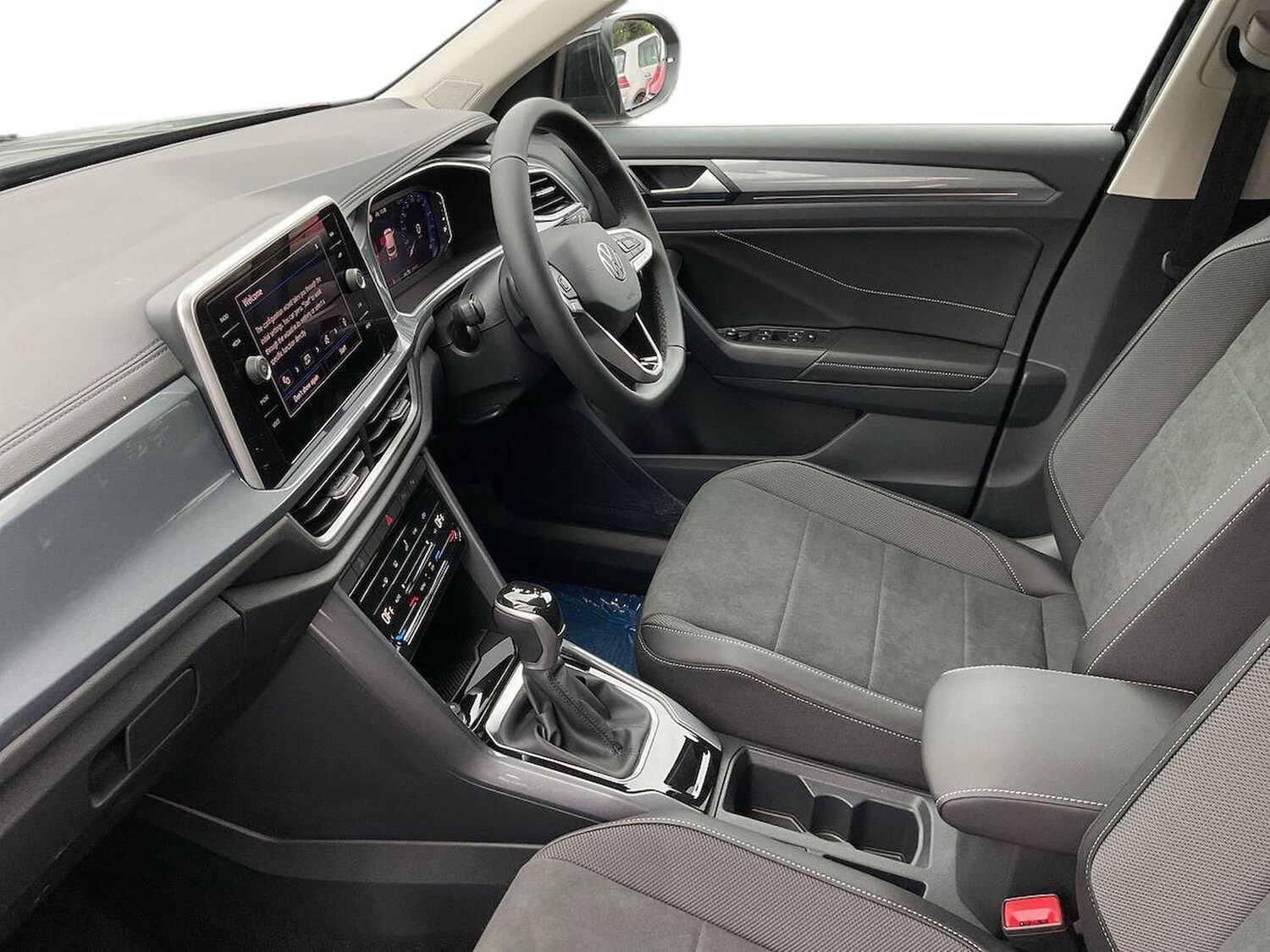 Used Volkswagen T-Roc 2025 for sale - 76128989: Photo 7