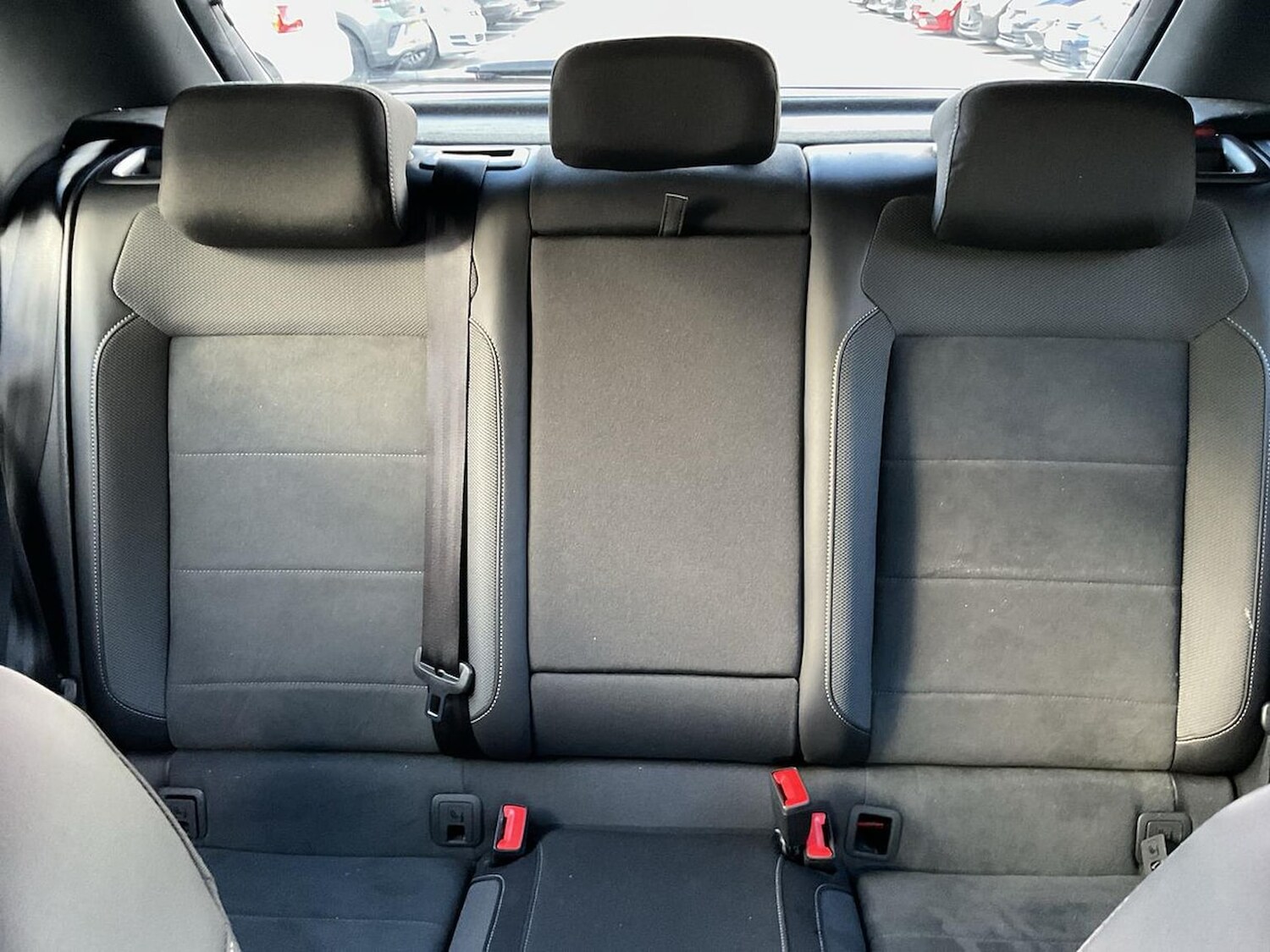 Used Volkswagen T-Roc 2023 for sale - 76347025: Photo 16