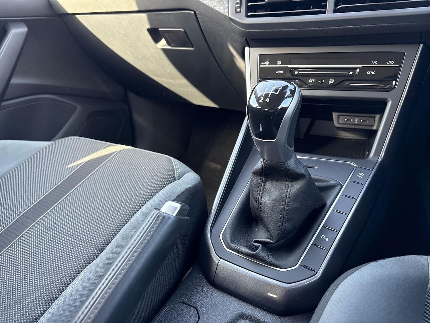 Used Volkswagen Polo 2023 for sale - 77813377: Photo 13