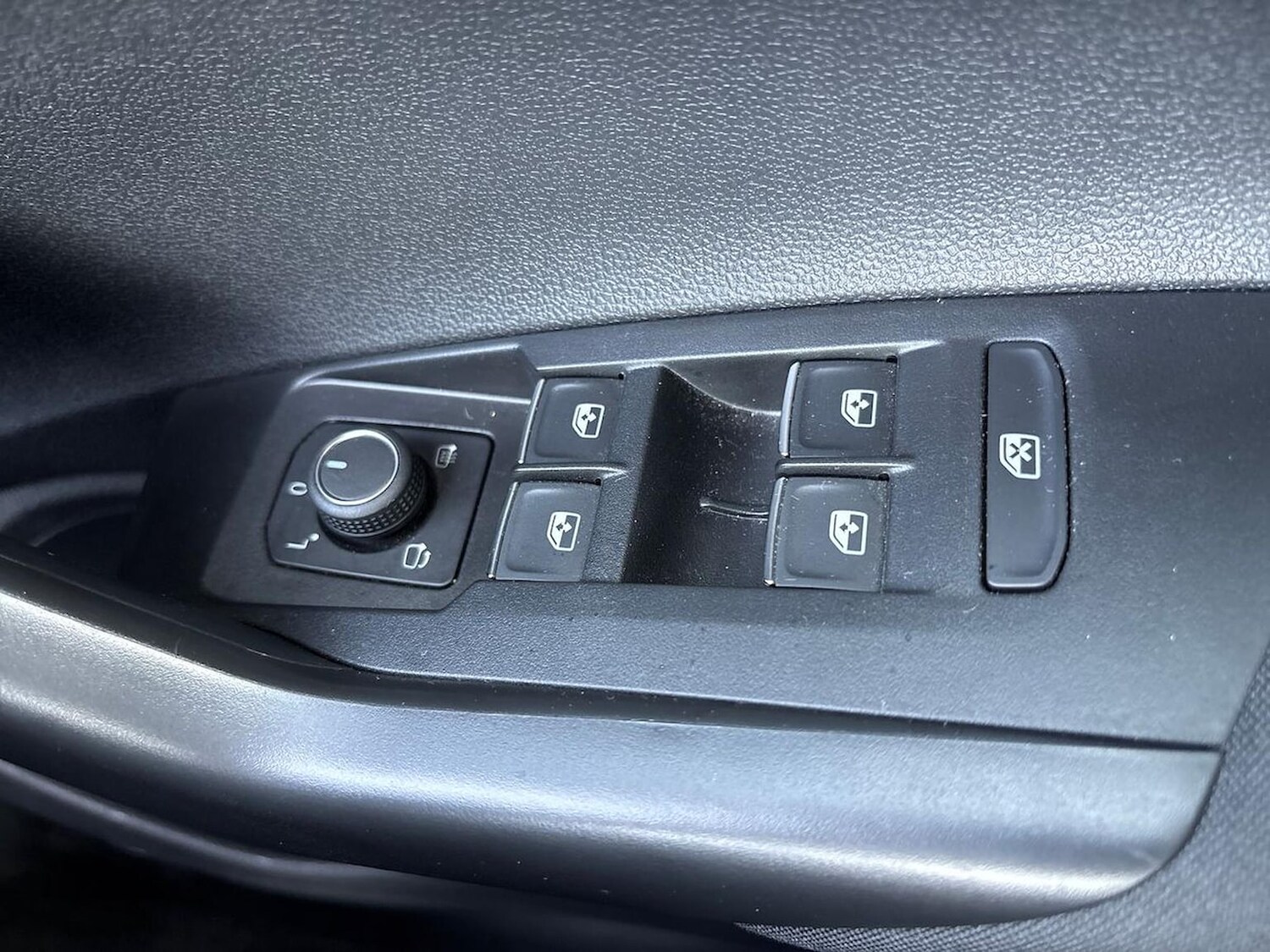 Used Volkswagen Polo 2023 for sale - 77813377: Photo 21