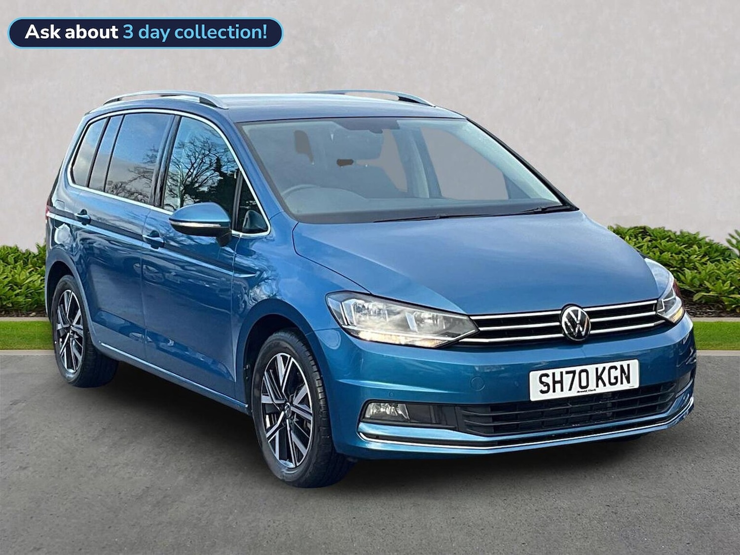 Used Volkswagen Touran 2020 for sale - 76892117: Photo 1