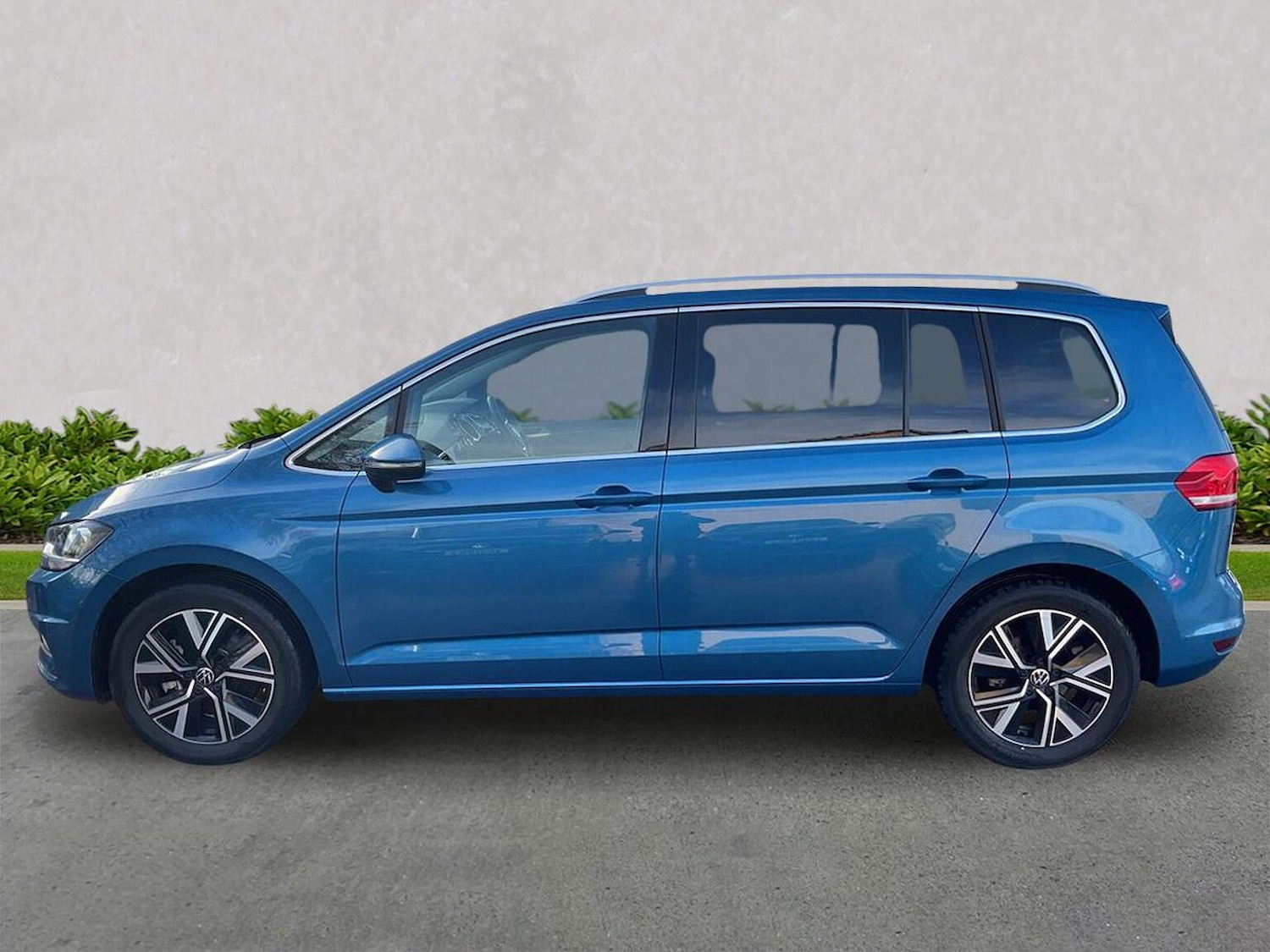 Used Volkswagen Touran 2020 for sale - 76892117: Photo 19