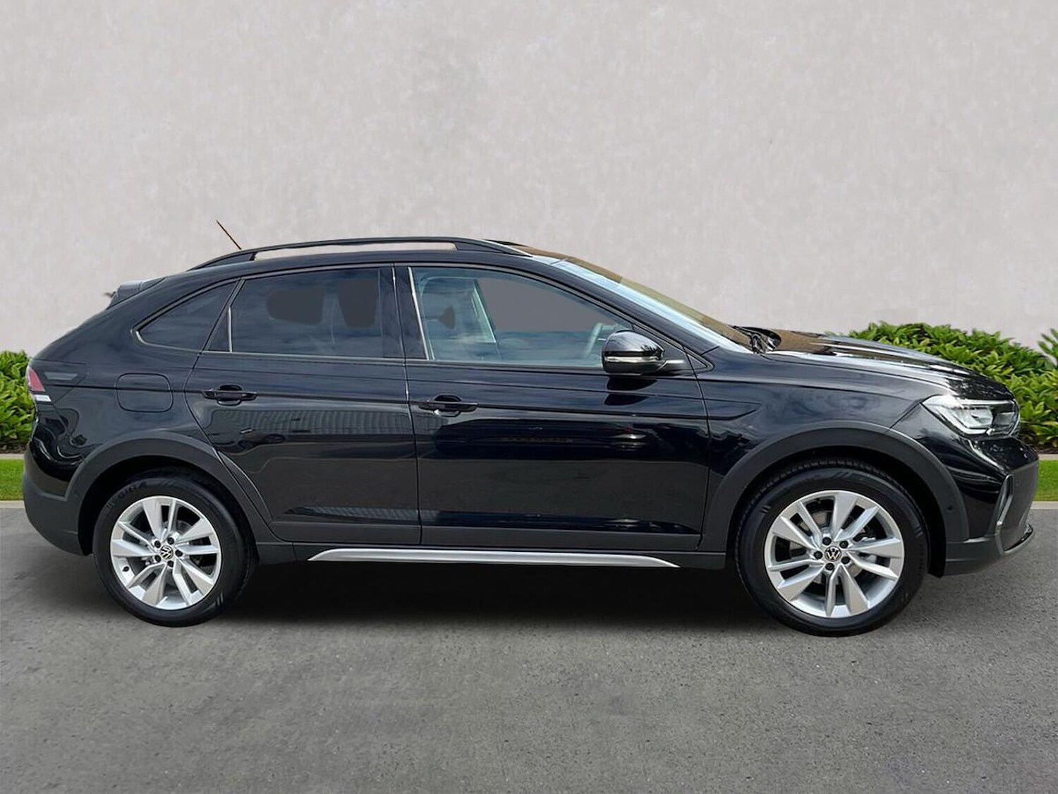 Used Volkswagen Taigo 2025 for sale - 75661924: Photo 3