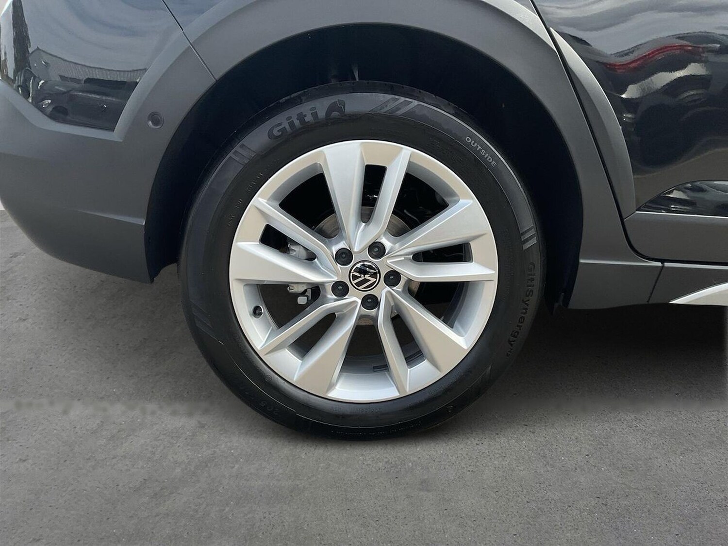 Used Volkswagen Taigo 2025 for sale - 75661924: Photo 6