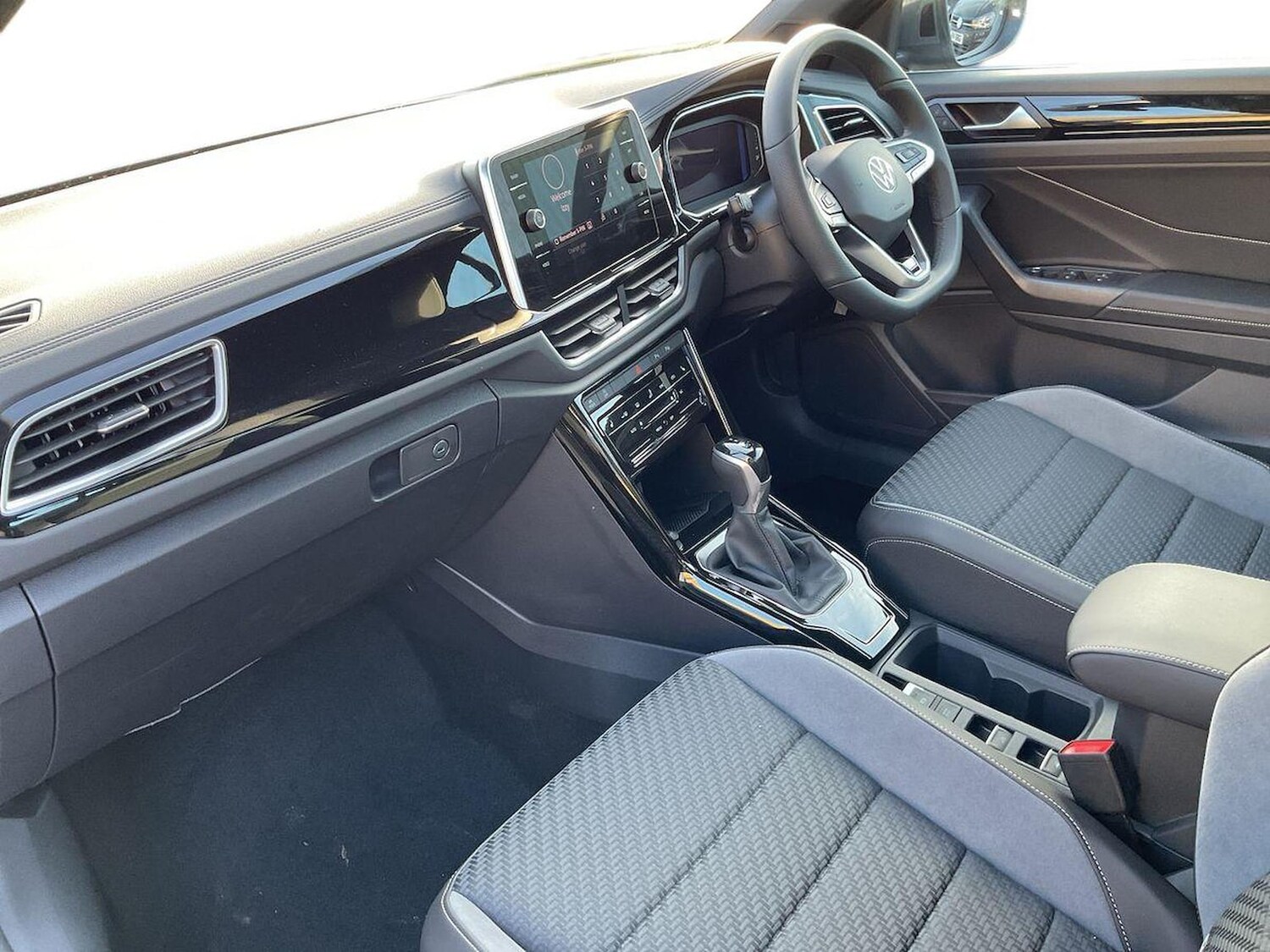 Used Volkswagen T-Roc 2025 for sale - 78194493: Photo 7