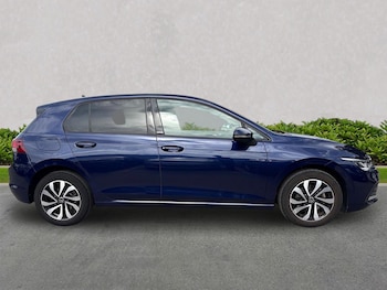 Used Volkswagen Golf 2022 for sale - 78745325: Photo