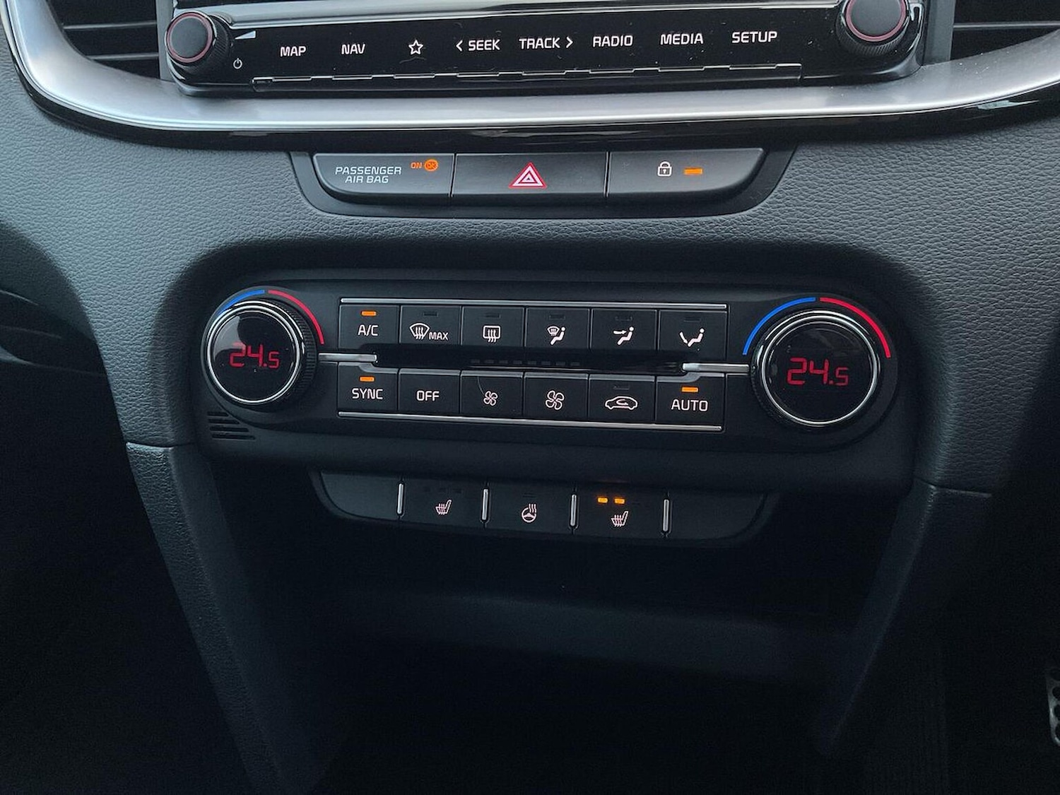 Used Kia XCeed 2023 for sale - 76643650: Photo 12