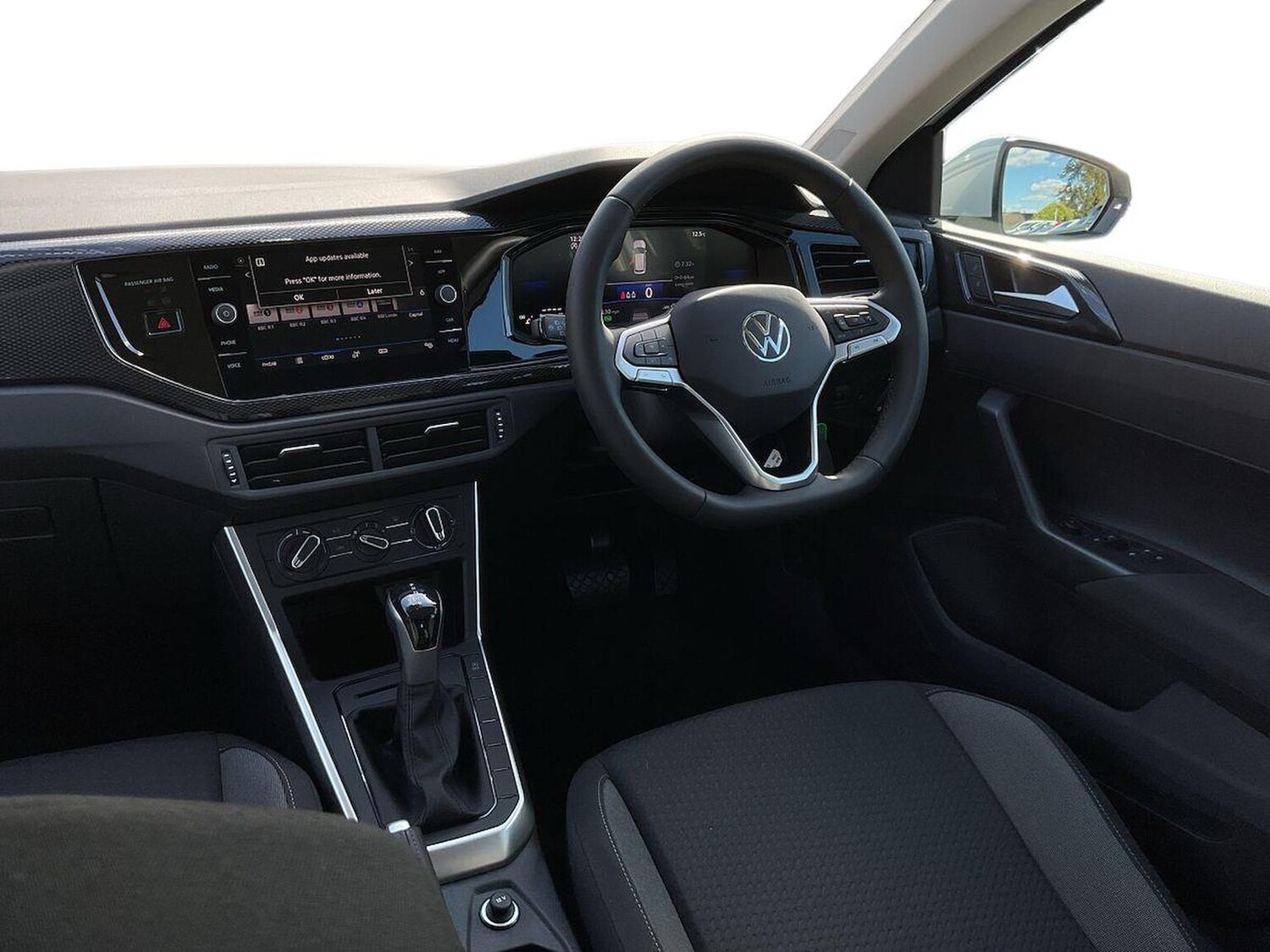 Used Volkswagen Polo 2025 for sale - 76077799: Photo 15