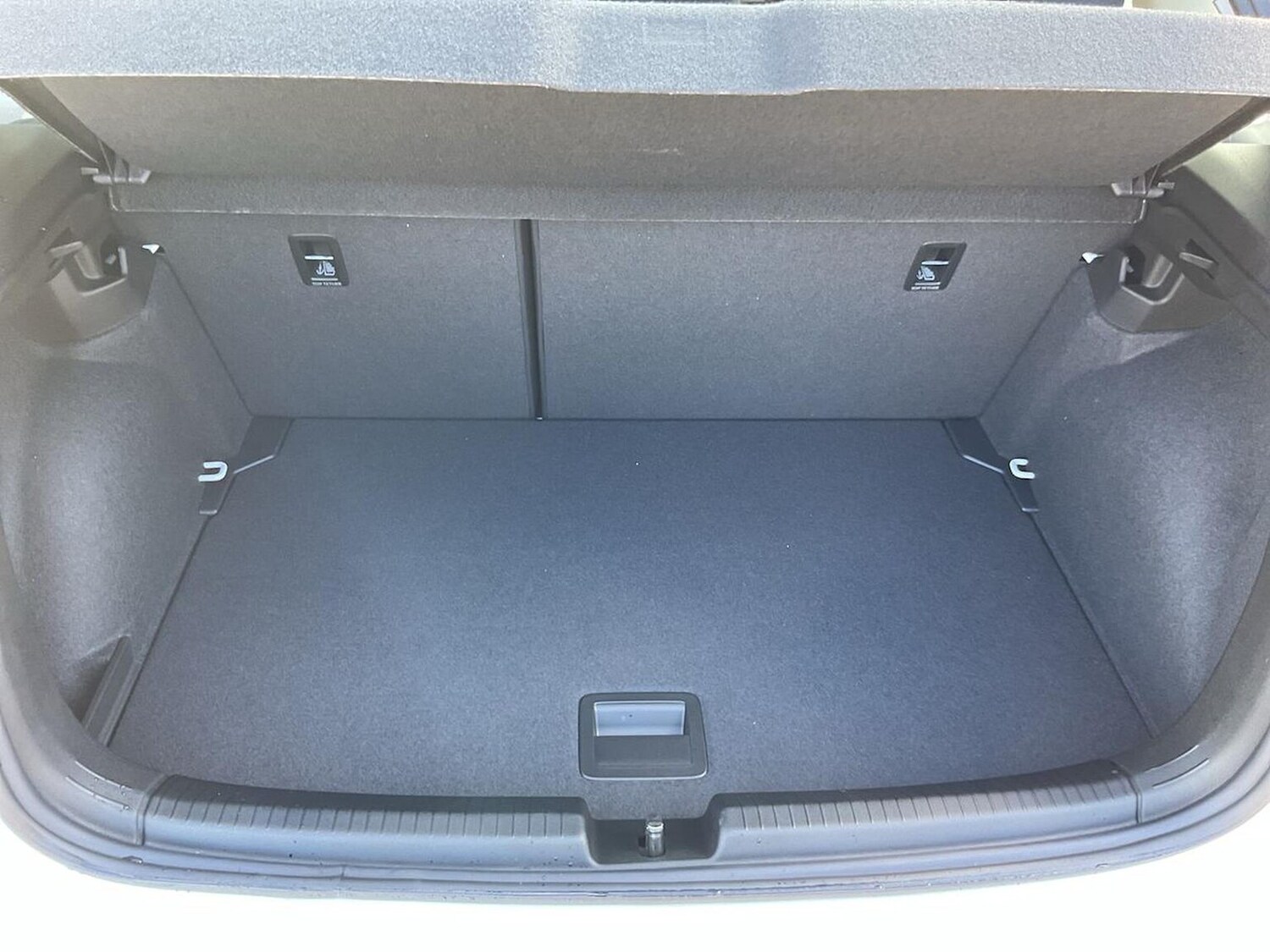 Used Volkswagen Polo 2025 for sale - 76077799: Photo 17