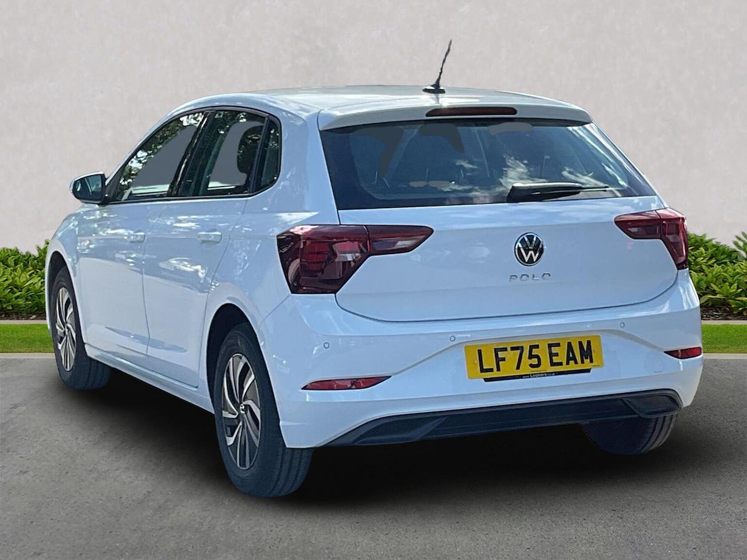 Used Volkswagen Polo 2025 for sale - 76077799: Photo 2