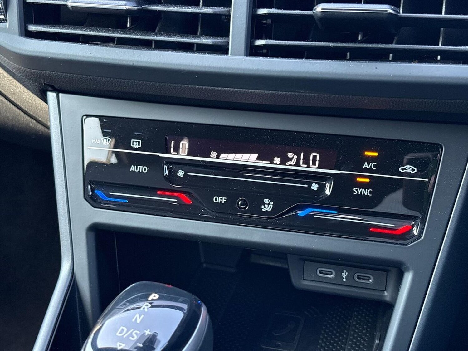 Used Volkswagen Taigo 2023 for sale - 78194378: Photo 12