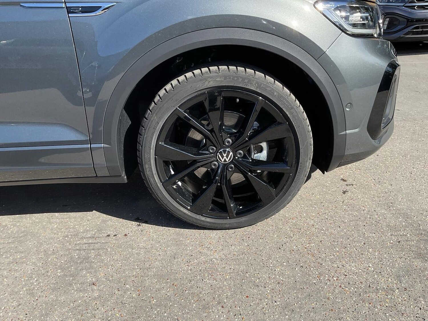 Used Volkswagen T-Roc 2025 for sale - 76077802: Photo 6