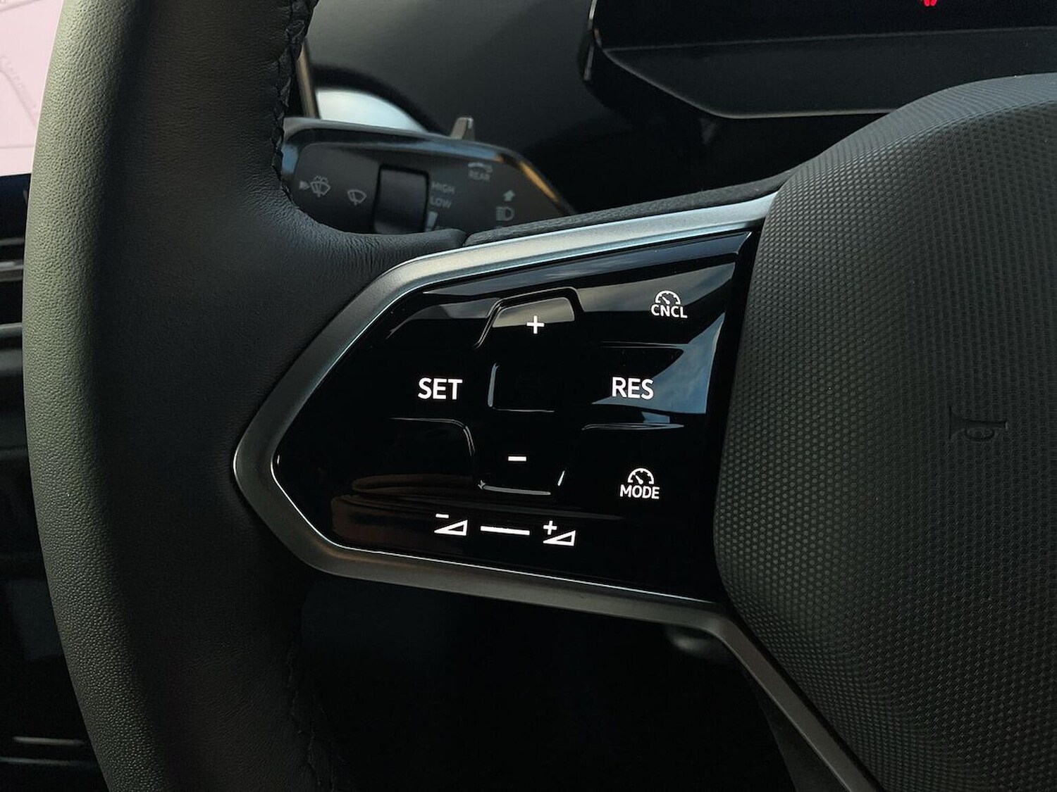 Used Volkswagen ID.4 2025 for sale - 77487621: Photo 23