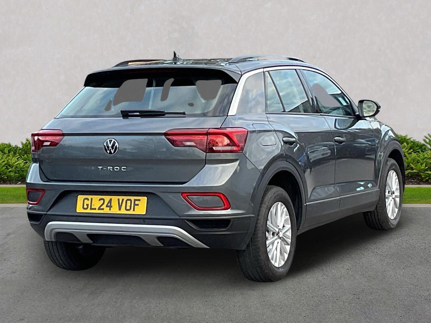 Used Volkswagen T-Roc 2024 for sale - 76396967: Photo 18