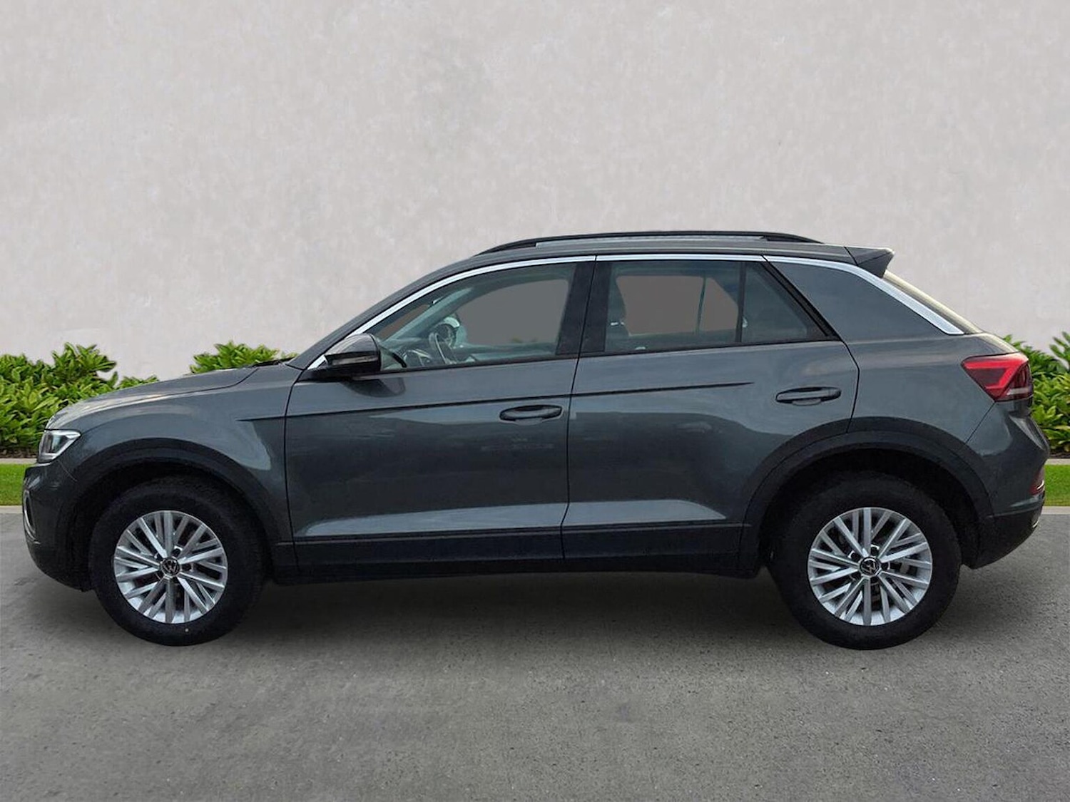 Used Volkswagen T-Roc 2024 for sale - 76396967: Photo 19