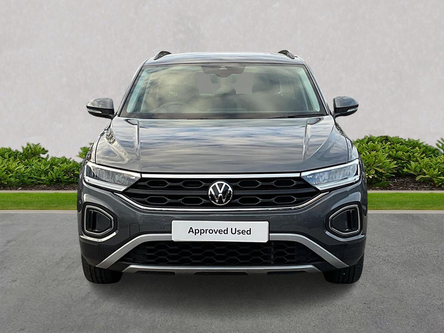 Used Volkswagen T-Roc 2024 for sale - 76396967: Photo 5