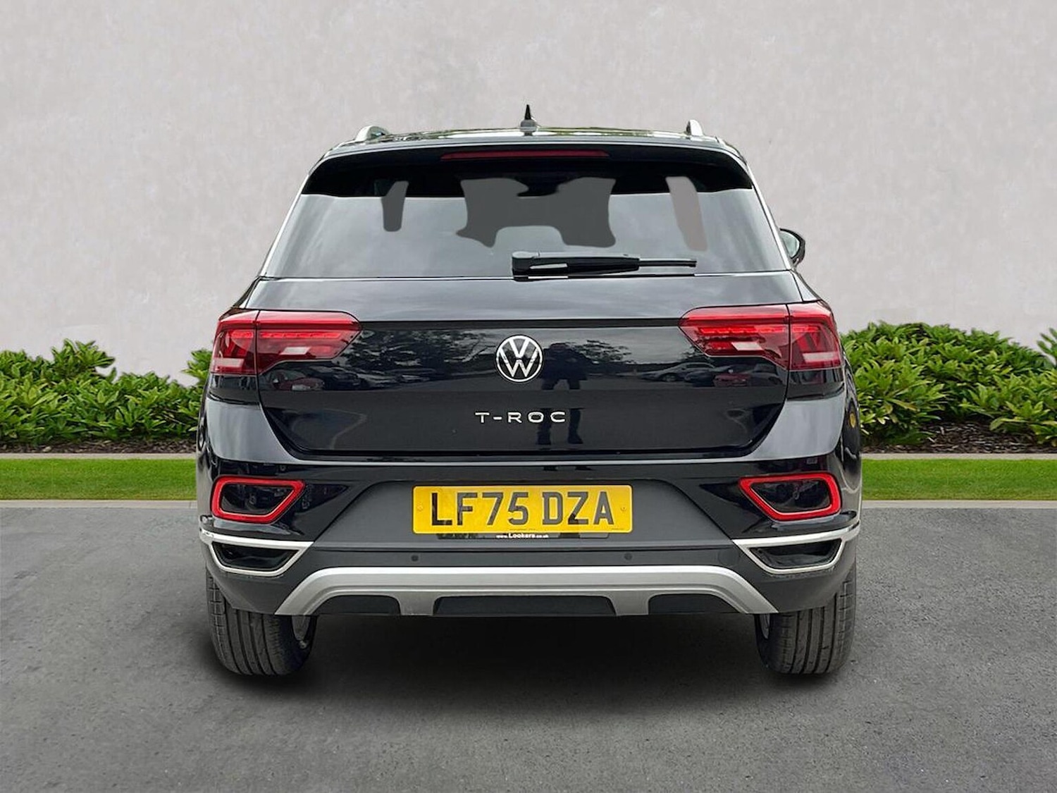 Used Volkswagen T-Roc 2025 for sale - 78026162: Photo 4