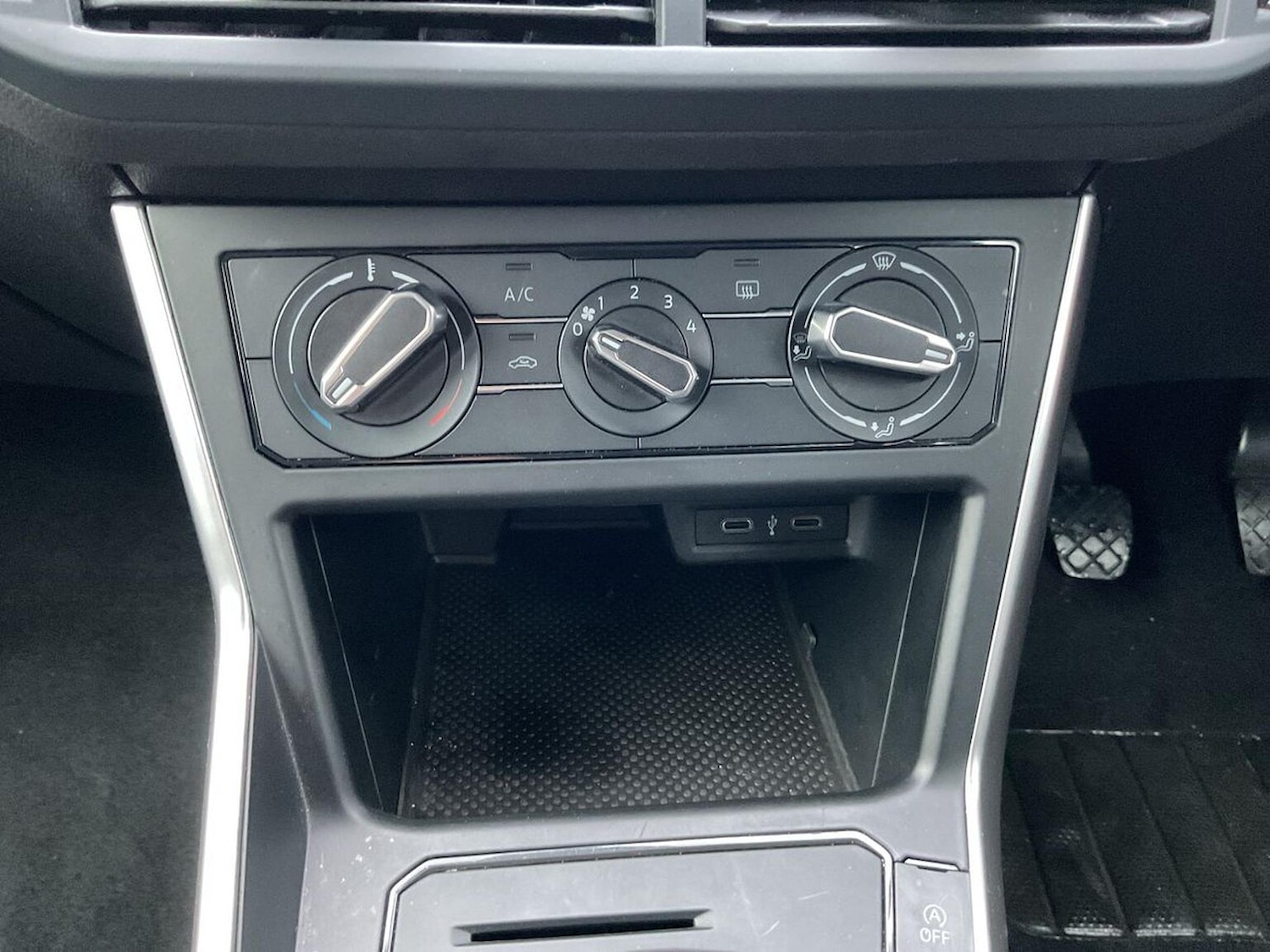 Used Volkswagen Polo 2023 for sale - 76924624: Photo 12