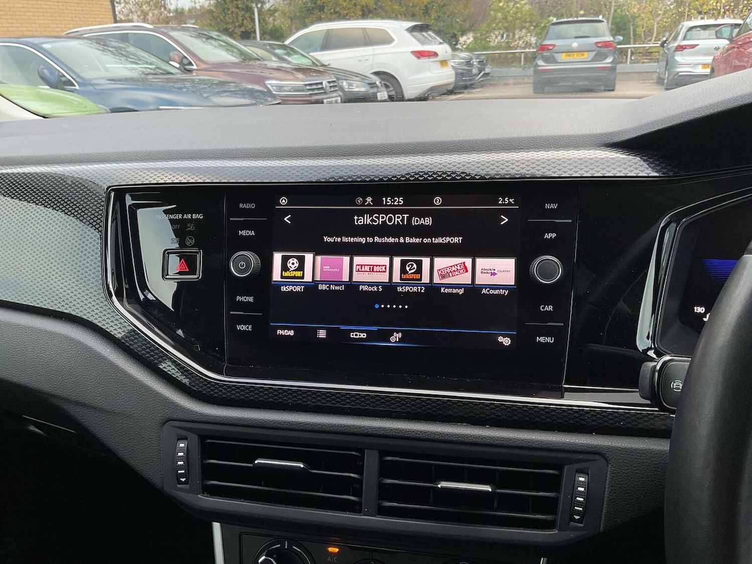 Used Volkswagen Polo 2024 for sale - 76643637: Photo 11