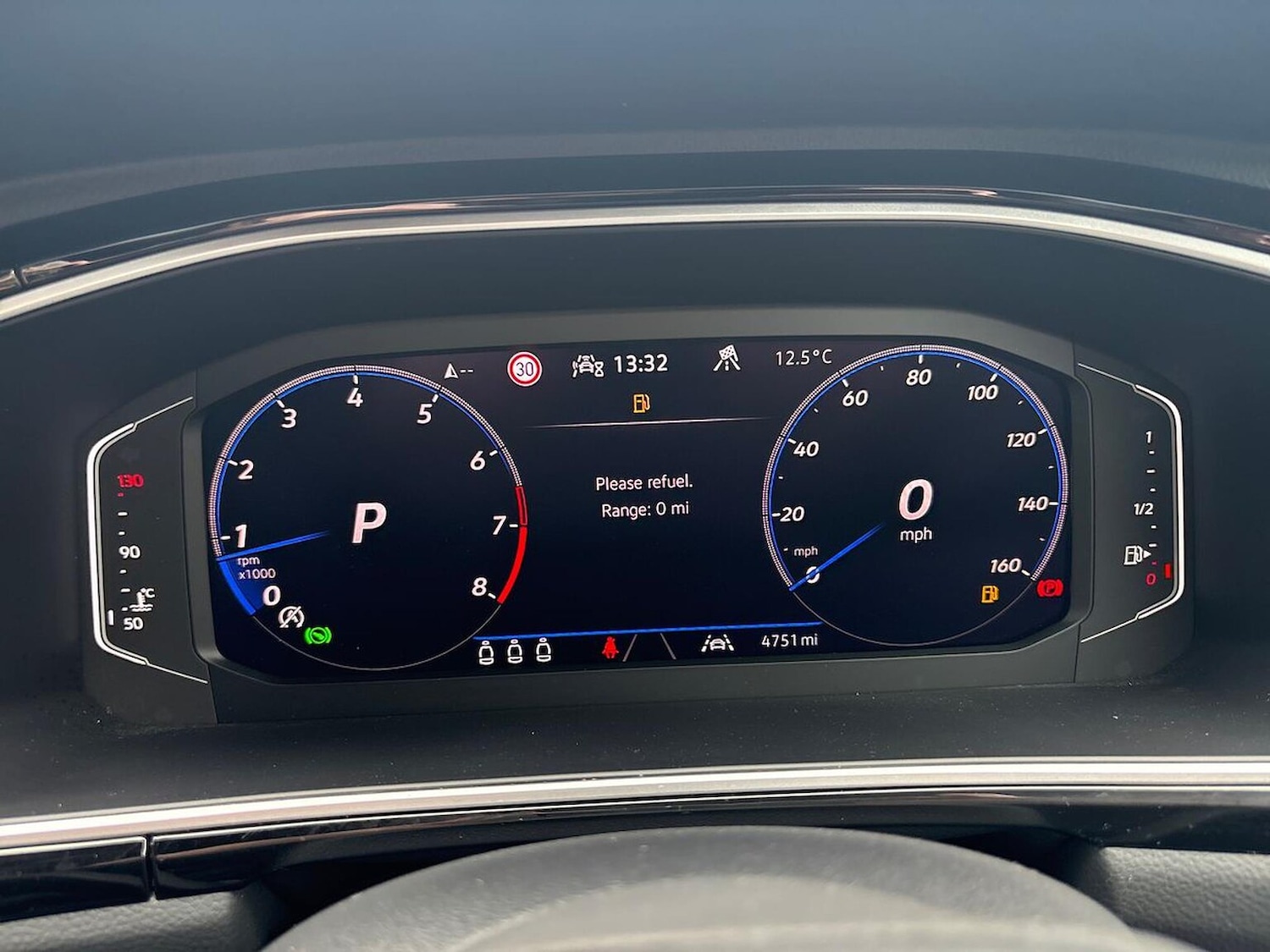 Used Volkswagen T-Roc 2025 for sale - 78194366: Photo 10