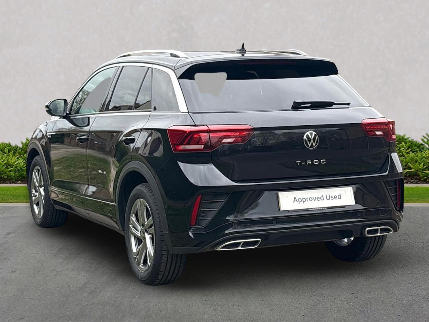 Used Volkswagen T-Roc 2025 for sale - 78194366: Photo 2