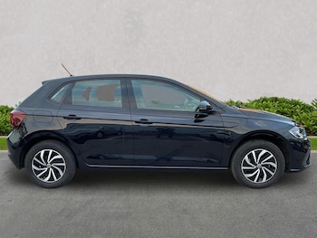 Used Volkswagen Polo 2025 for sale - 76396959: Photo