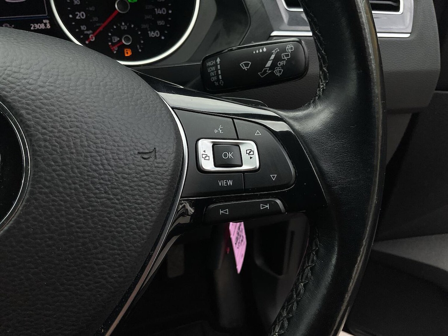 Used Volkswagen Tiguan 2020 for sale - 76497325: Photo 21