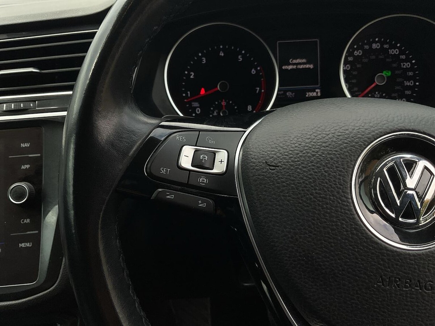 Used Volkswagen Tiguan 2020 for sale - 76497325: Photo 22