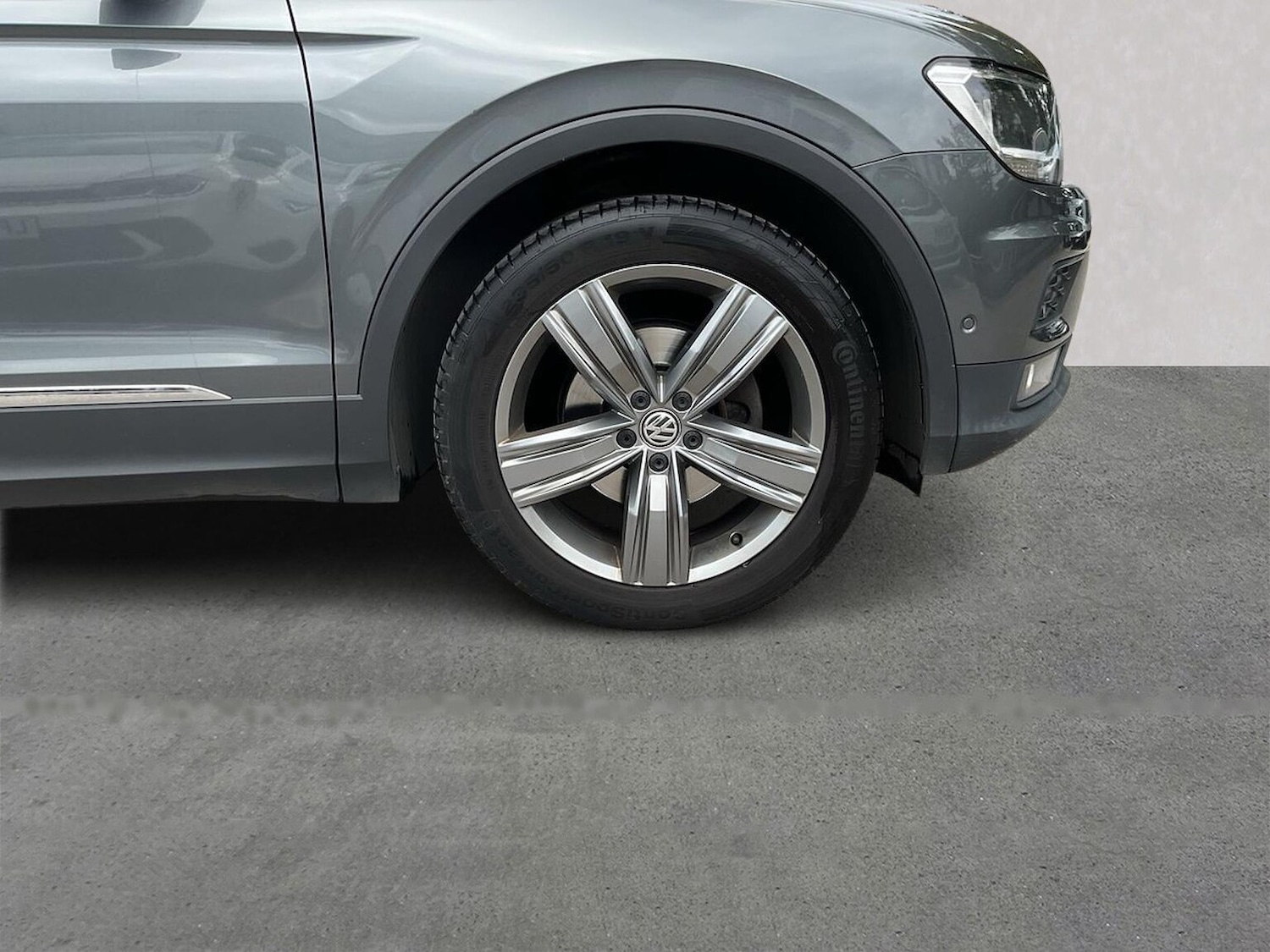 Used Volkswagen Tiguan 2020 for sale - 76497325: Photo 6