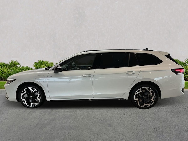Used Volkswagen Passat 2024 for sale - 75505289: Photo 19