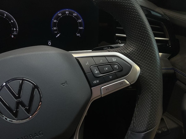 Used Volkswagen Passat 2024 for sale - 75505289: Photo 22