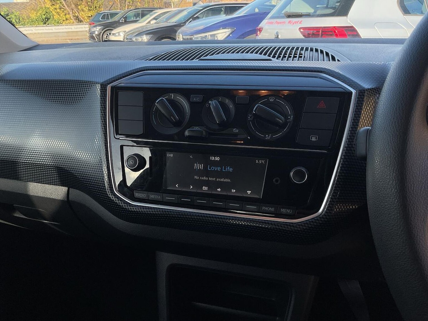 Used Volkswagen up! 2018 for sale - 76605610: Photo 11