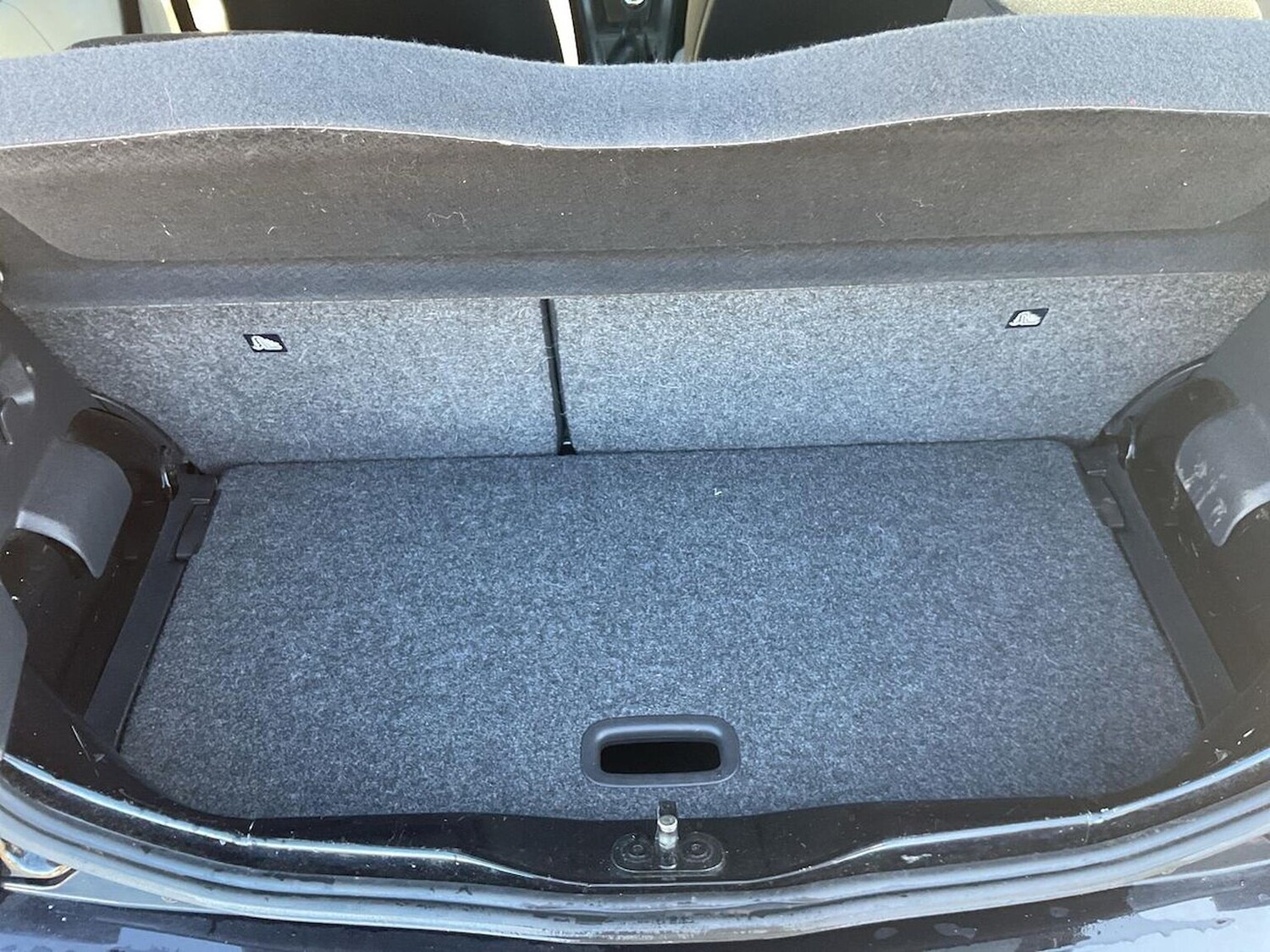 Used Volkswagen up! 2018 for sale - 76605610: Photo 17