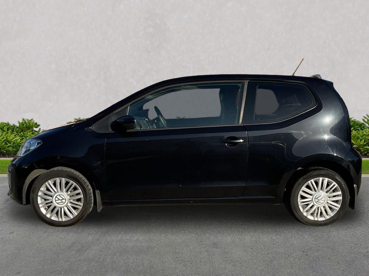 Used Volkswagen up! 2018 for sale - 76605610: Photo 19