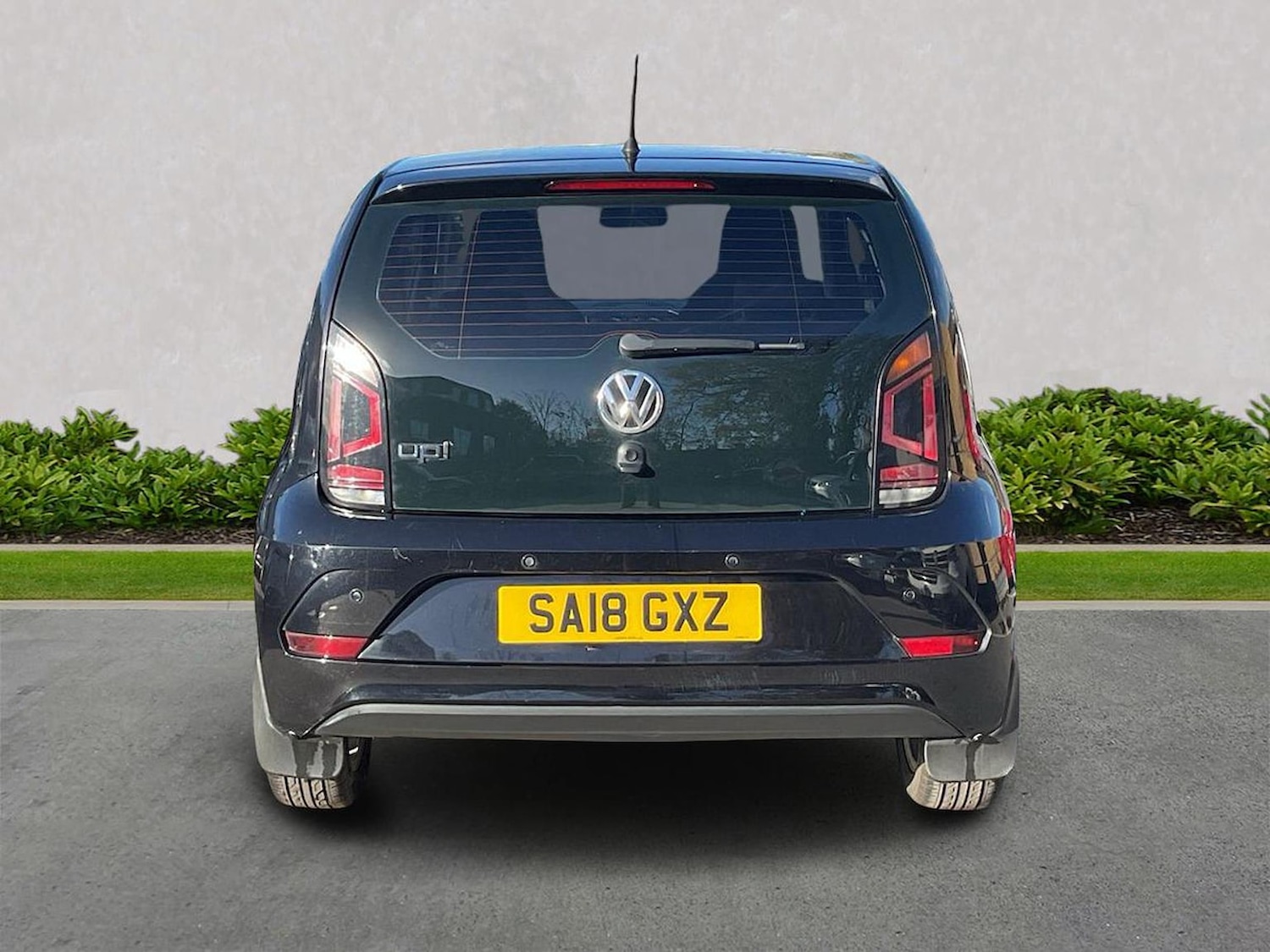 Used Volkswagen up! 2018 for sale - 76605610: Photo 4