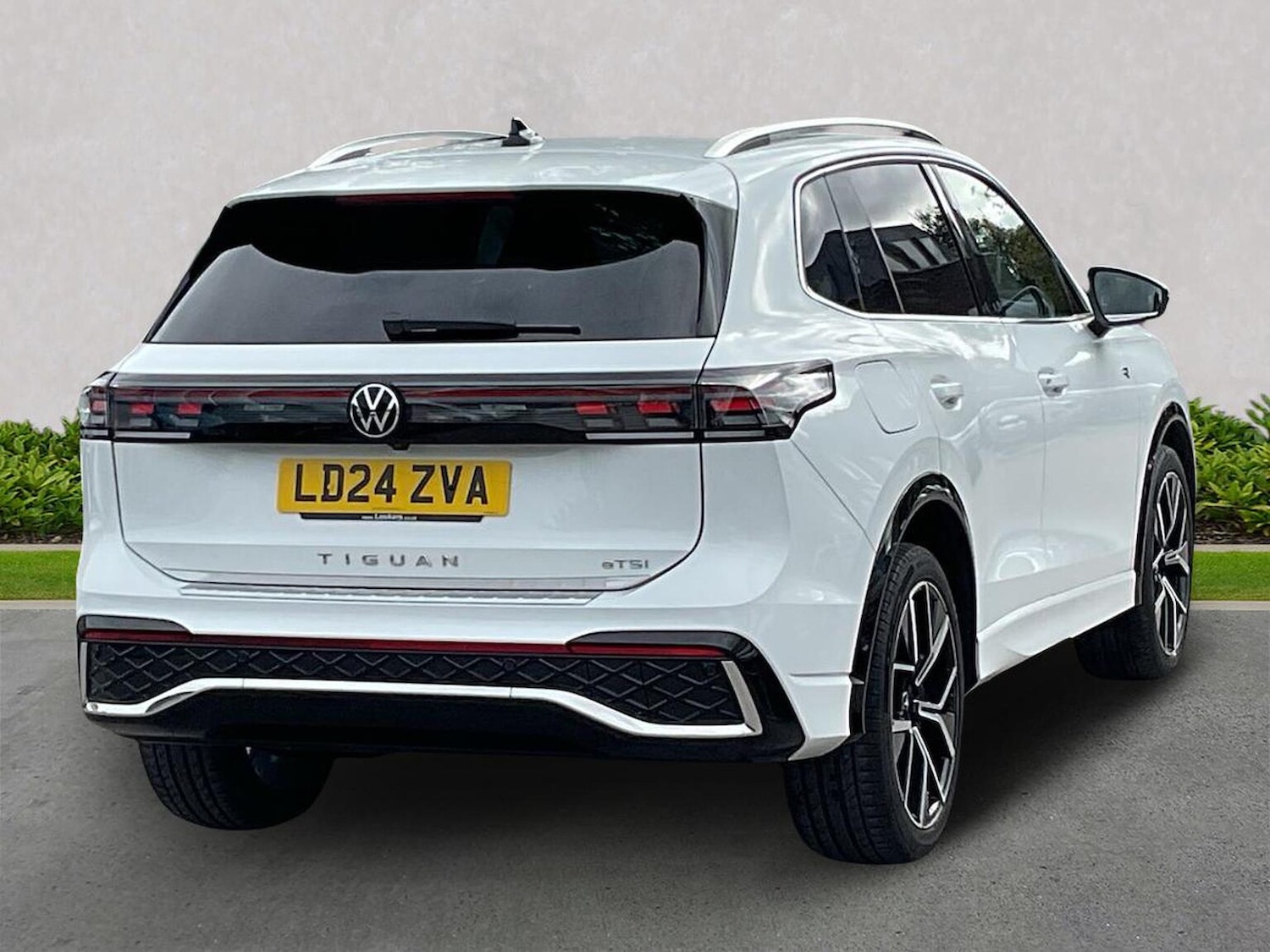 Used Volkswagen Tiguan 2024 for sale - 76198446: Photo 18