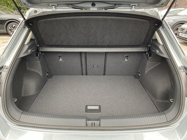 Used Volkswagen T-Roc 2025 for sale - 76249742: Photo 17