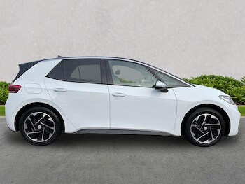 Used Volkswagen ID.3 2025 for sale - 77487591: Photo