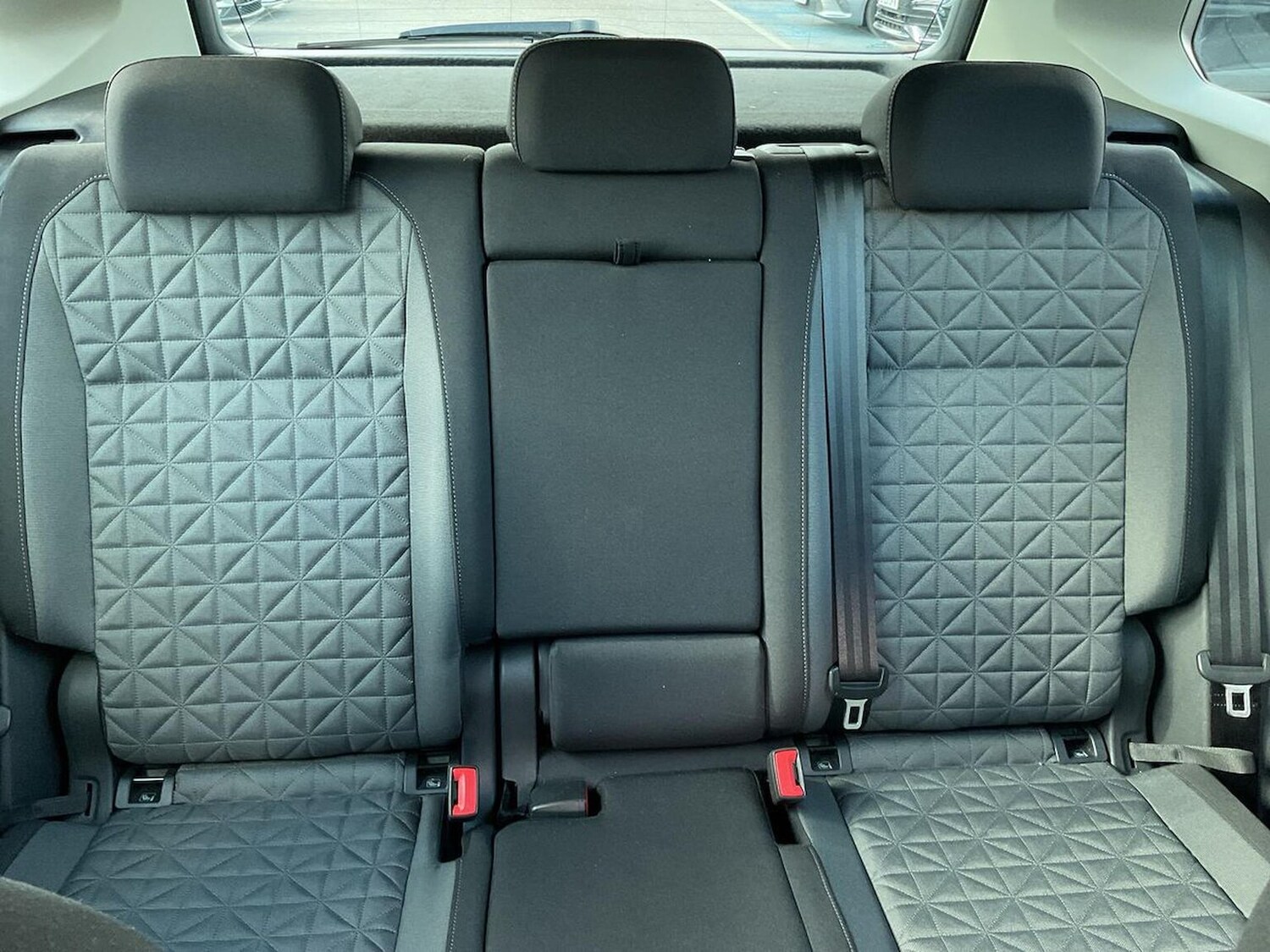 Used Volkswagen Tiguan 2021 for sale - 76490612: Photo 16