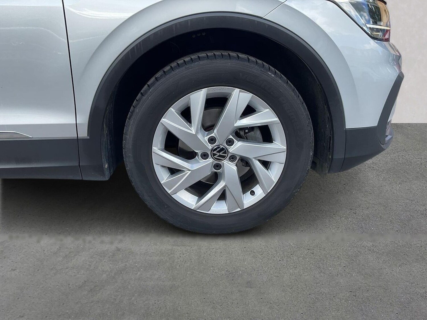 Used Volkswagen Tiguan 2021 for sale - 76490612: Photo 6