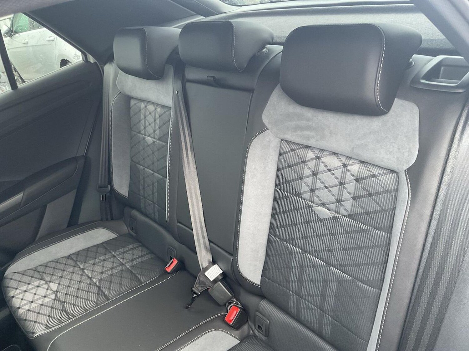 Used Volkswagen T-Roc 2025 for sale - 78194310: Photo 16