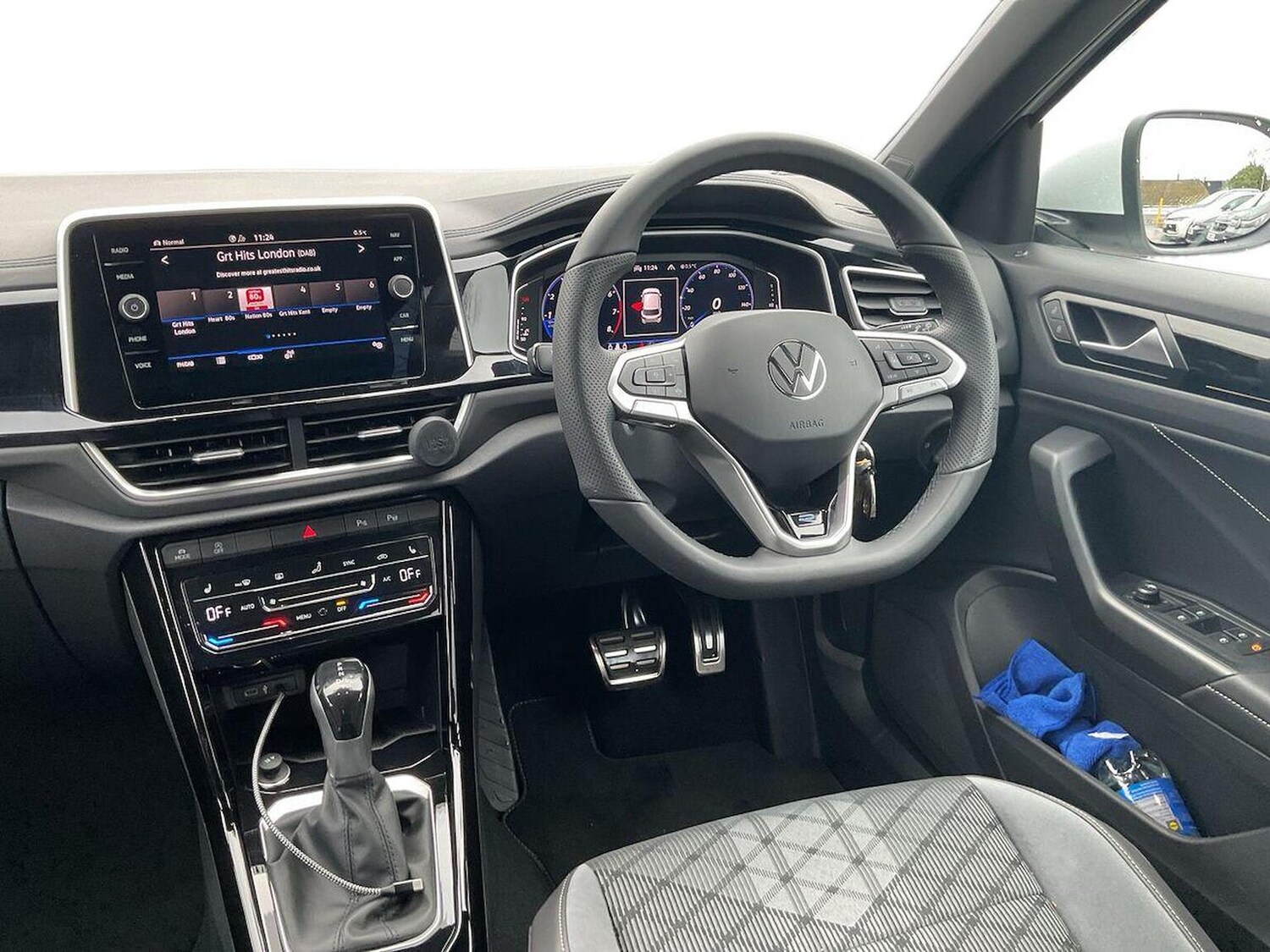 Used Volkswagen T-Roc 2025 for sale - 78194310: Photo 9