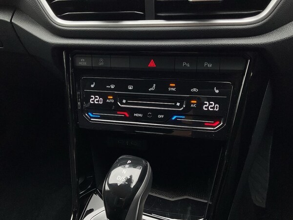 Used Volkswagen T-Roc 2025 for sale - 76292963: Photo 12