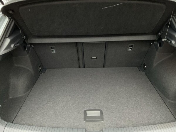 Used Volkswagen T-Roc 2025 for sale - 76292963: Photo 17