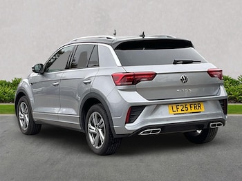 Used Volkswagen T-Roc 2025 for sale - 76292963: Photo 2